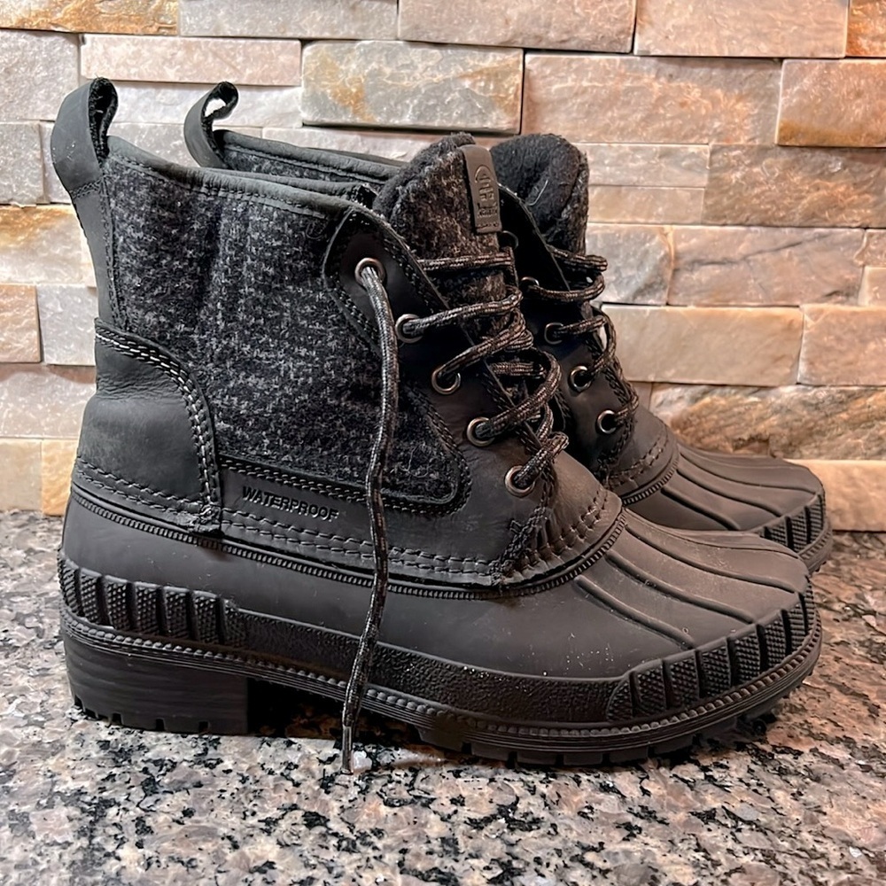 Kamik waterproof winter boots 8